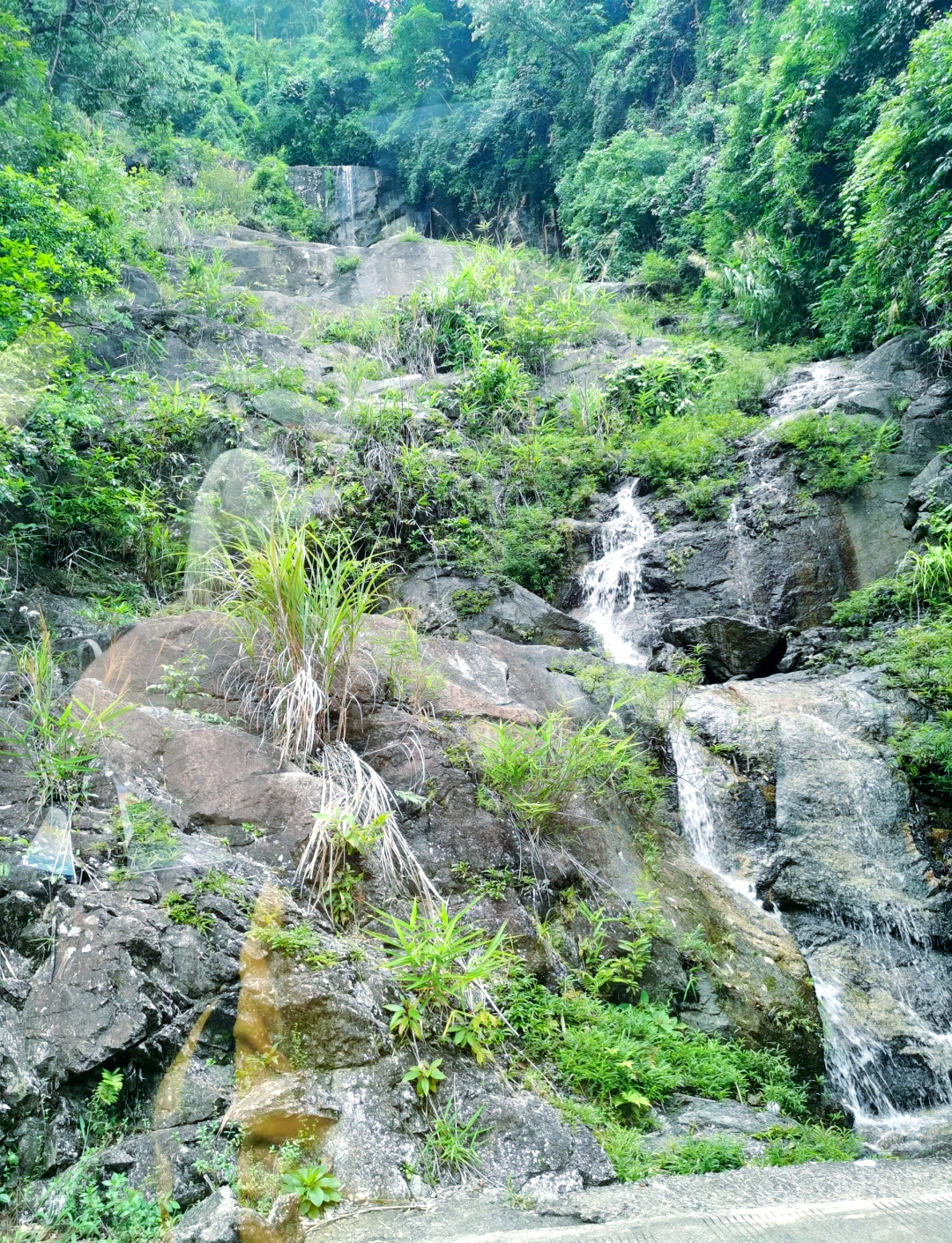 琼中黎母山寺庙简介图片