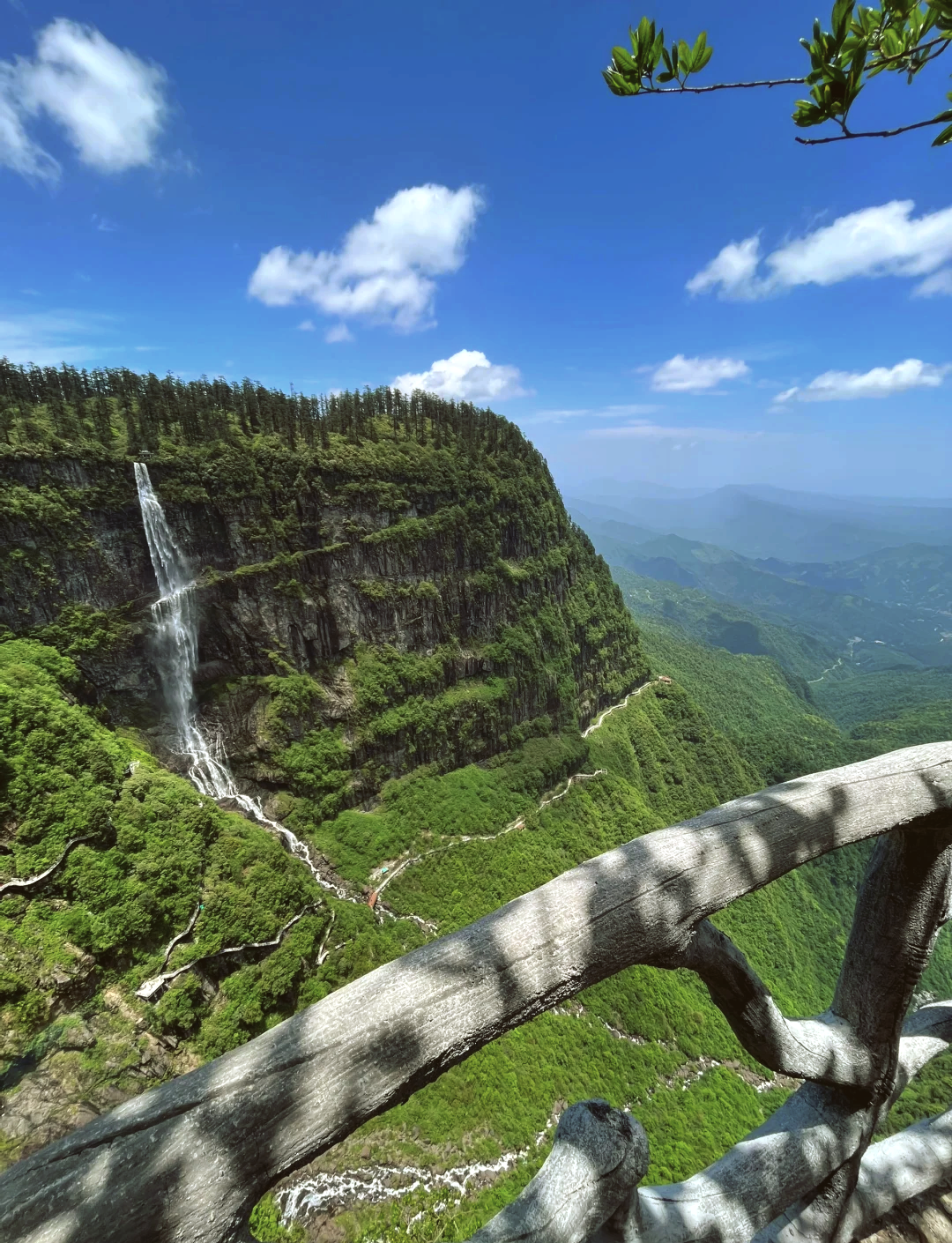 瓦屋山兰溪瀑布介绍图片