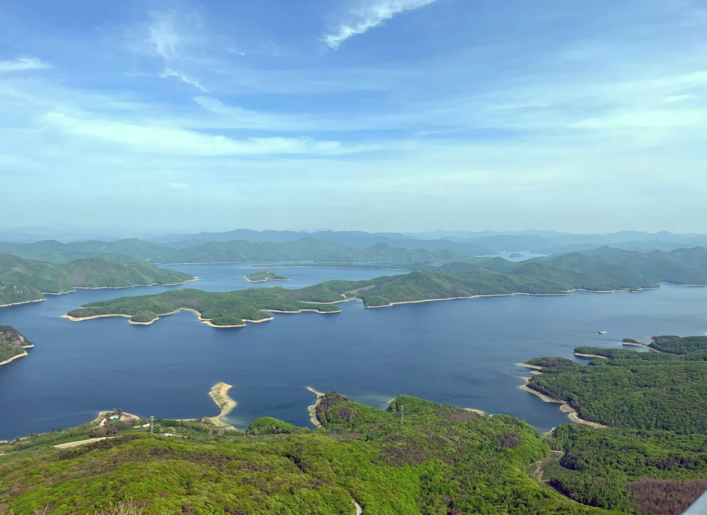 桓仁满族自治县五女山图片