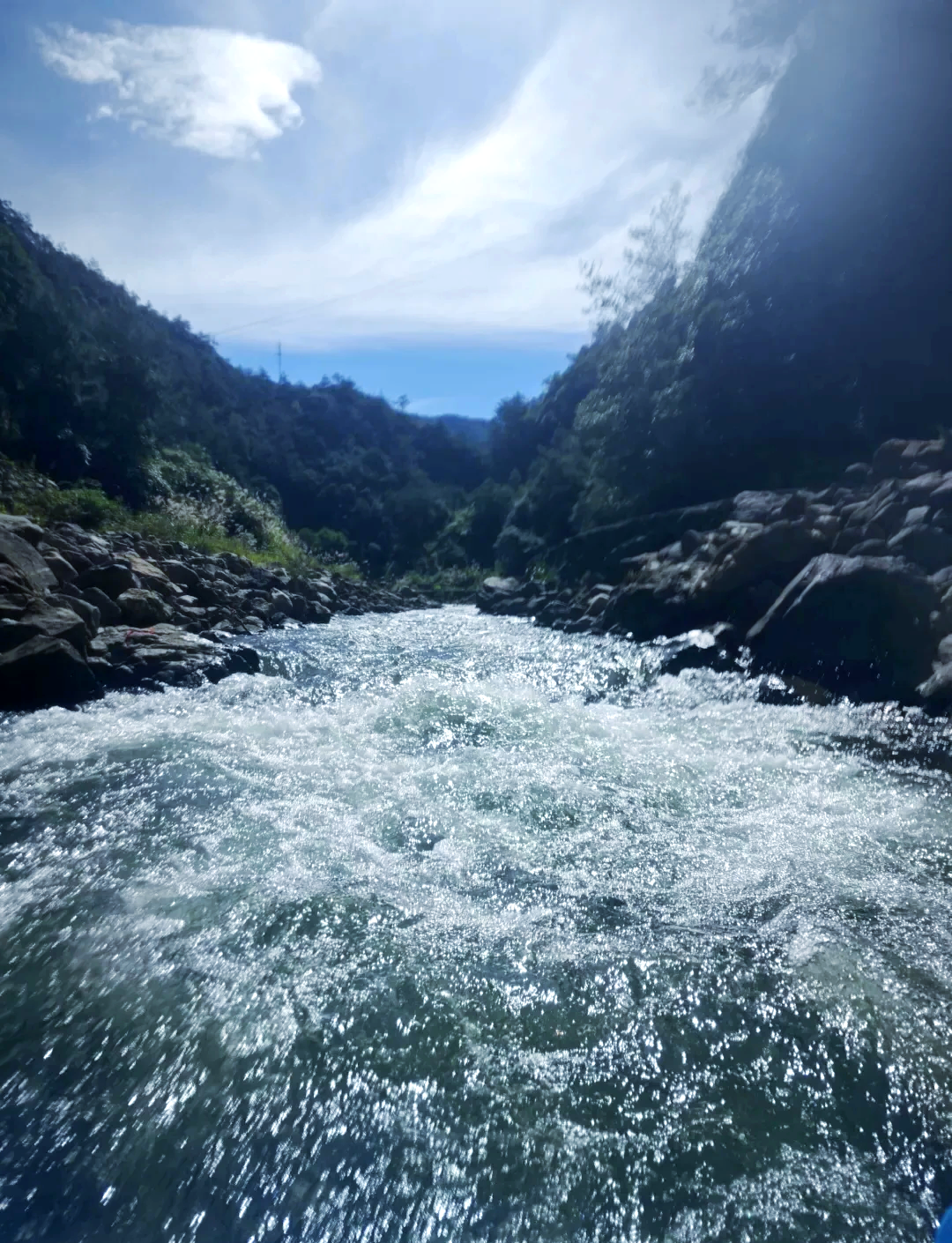 仙居仙人谷漂流图片