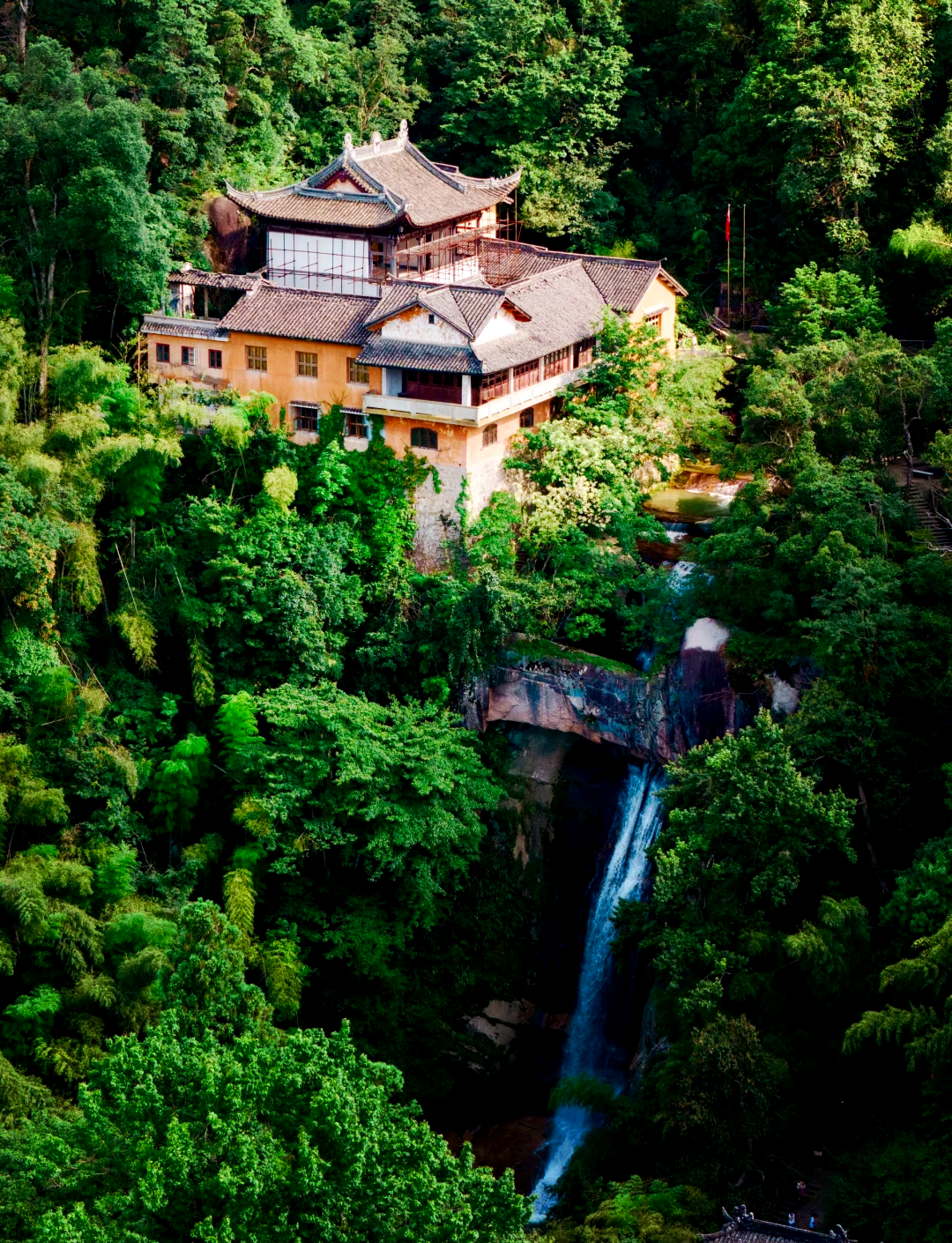 叙永天台山宝藏传说图片