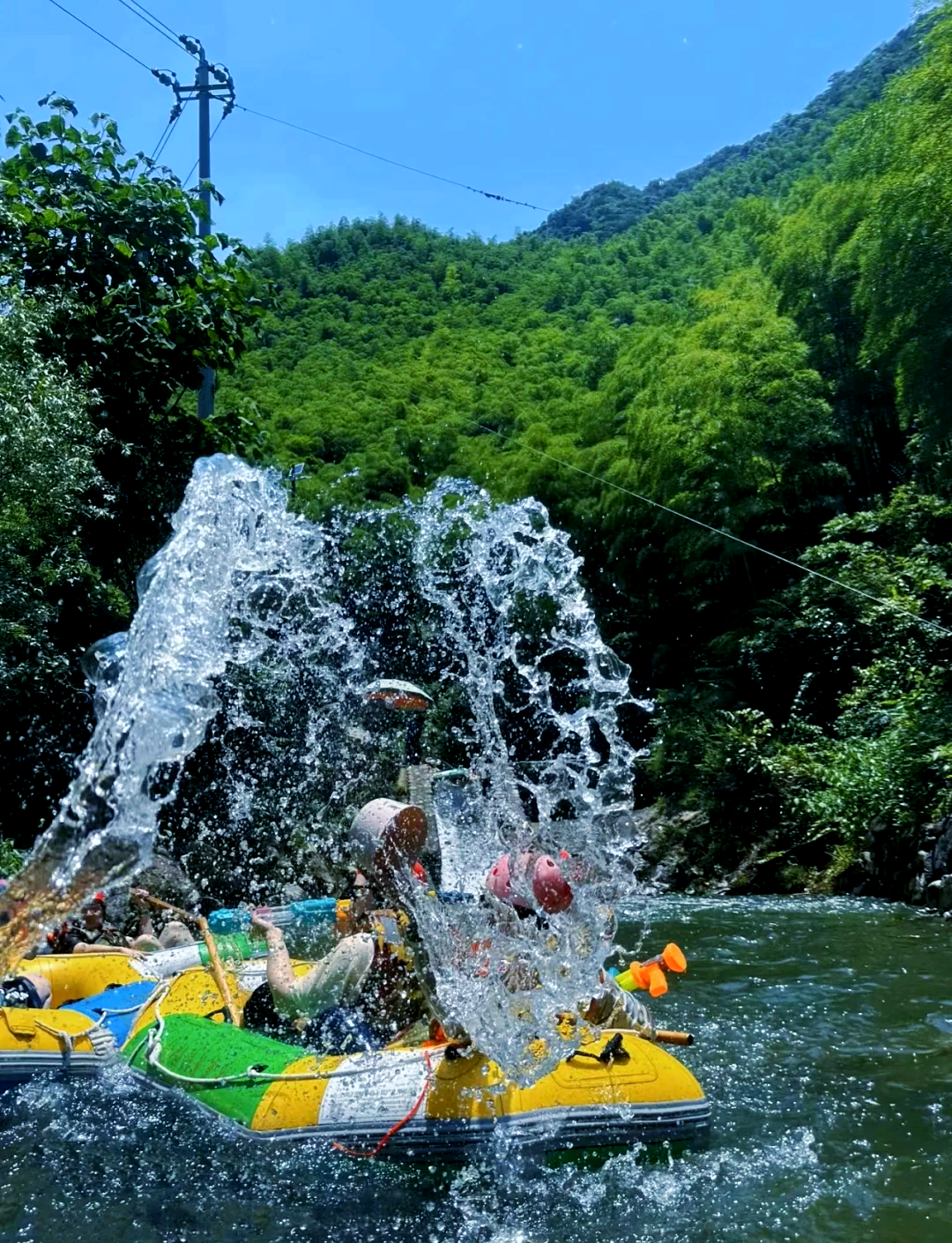 07导航直达庞泉沟峡谷漂流,路途中别忘了水上乐园也是一处好风景哦