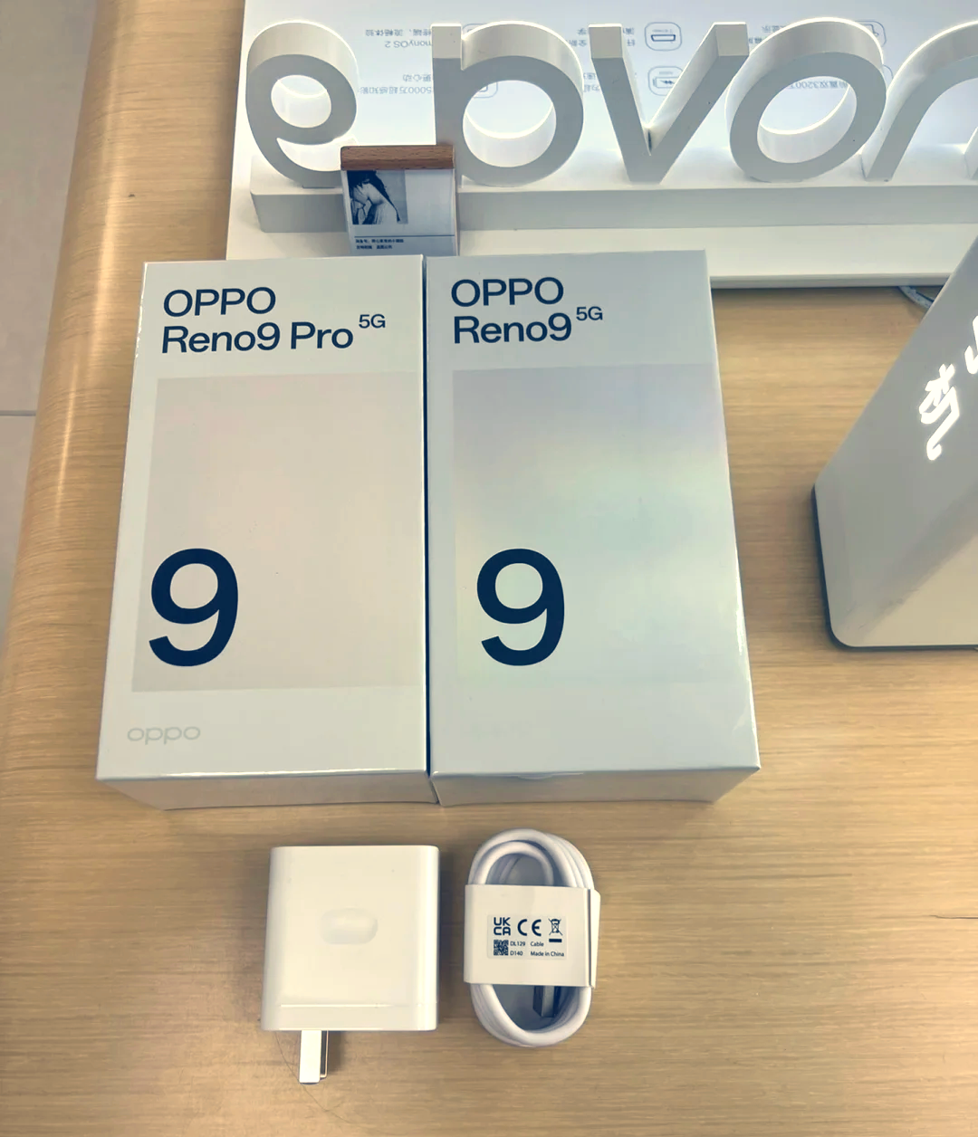 oppo reno充电器参数图片